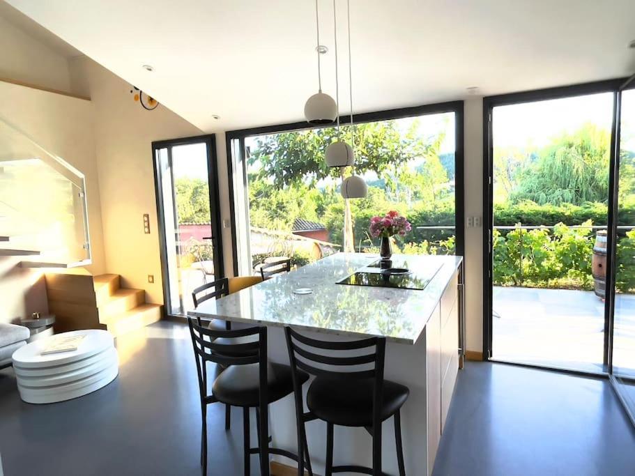 Gîte de charme pour couple avec sauna et jacuzzi extérieurs privatifs Peaugres Exterior foto