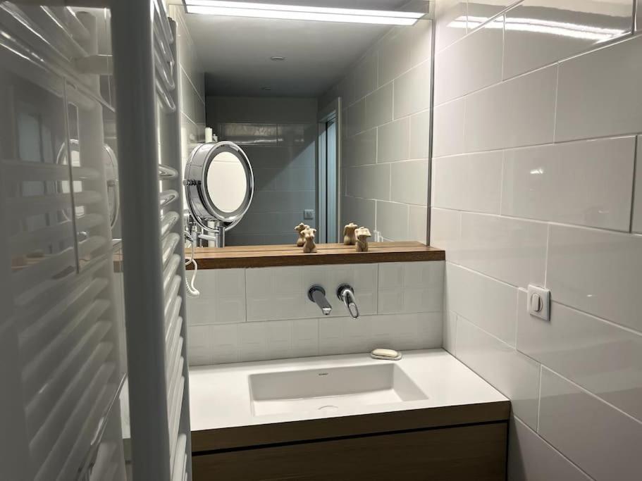 Gîte de charme pour couple avec sauna et jacuzzi extérieurs privatifs Peaugres Exterior foto